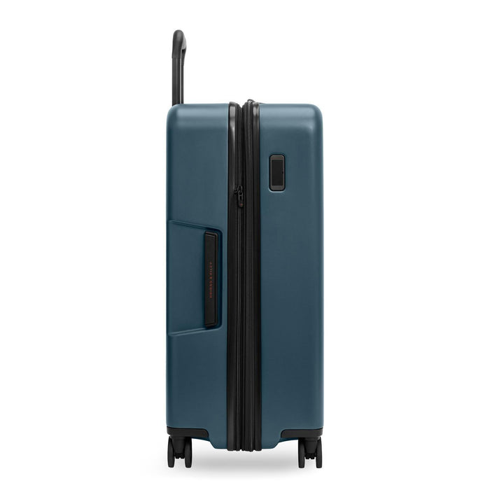 Medium 27” Hardside Expandable Spinner