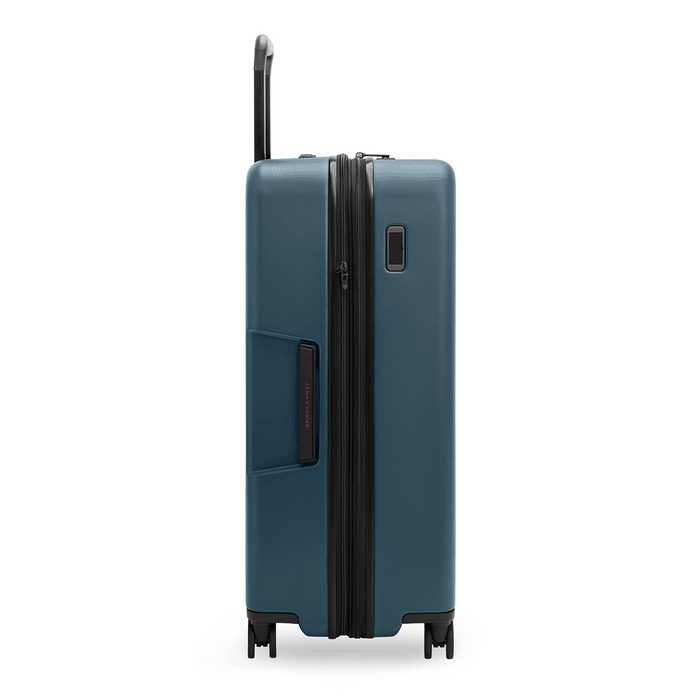 Large 30” Hardside Expandable Spinner