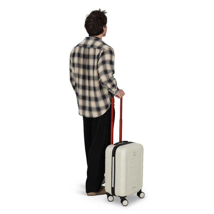 Ozone Hardside Carry-On Spinner - 22"/34L