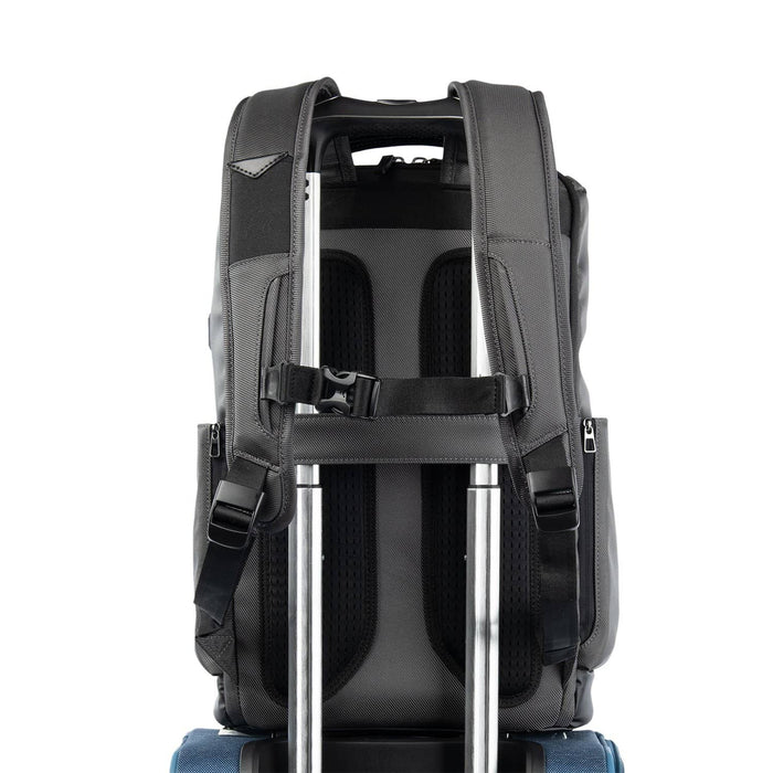Crew Executive Choice 3 - Medium Top Load Backpack