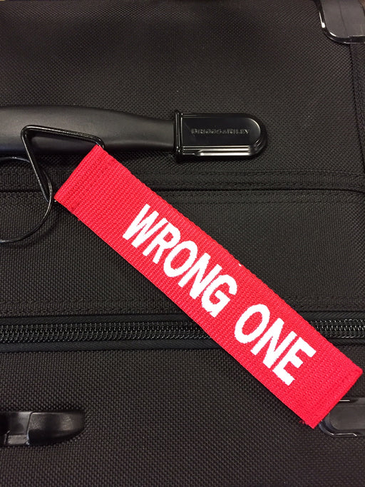 Luggage or bag marker identify your bags with bright straps
